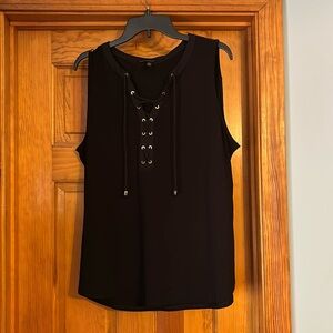 White House Black Market black tank